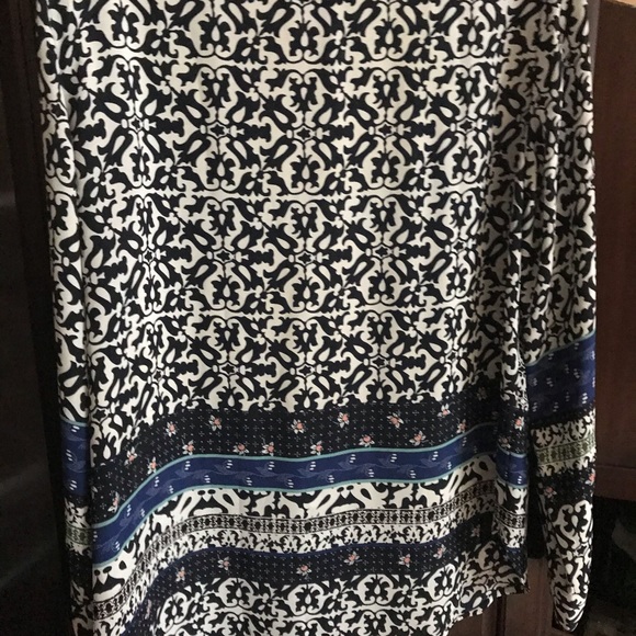Print blouse - Picture 4 of 5